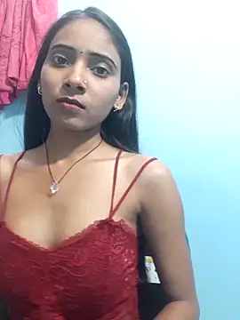 Snapshot of Divya-2007 chatting on 13, 2, 2025 Divya-2007 online show from 13, 2, 2025