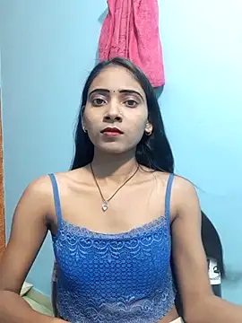 Snapshot of Divya-2007 chatting on 14, 2, 2025 Divya-2007 online show from 14, 2, 2025