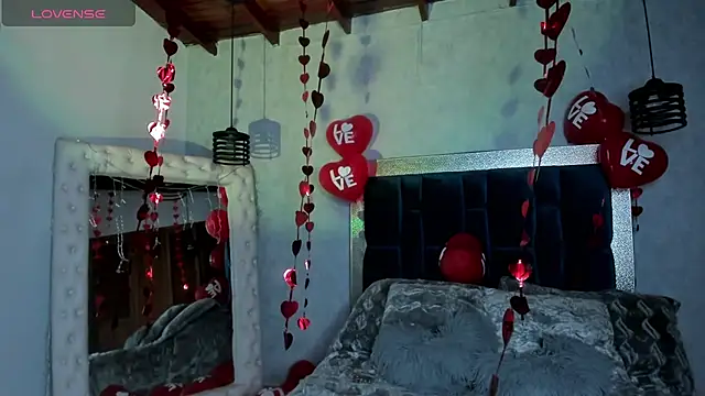 Sophiaa Gomez online show from 15, 2, 2025