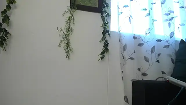 Sophiaa Gomez online show from 1, 12, 2025