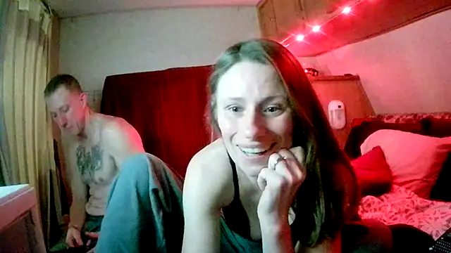 Snapshot of VibeyLovers chatting on 2, 2, 2025 VibeyLovers online show from 2, 2, 2025