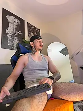 Snapshot of Salvatore_costa chatting on 8, 4, 2026 Salvatore costa online show from 8, 4, 2026