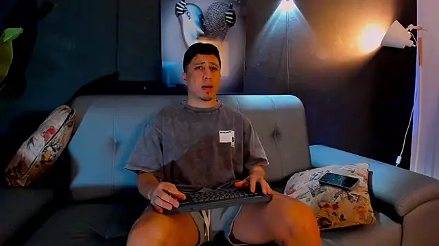 Snapshot of Fraannco chatting on 24, 1, 2025 Fraannco online show from 24, 1, 2025