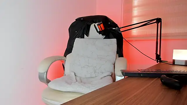 Snapshot of Fraannco chatting on 20, 2, 2025 Fraannco online show from 20, 2, 2025