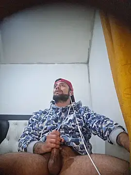 Snapshot of davidcr89 chatting on 18, 1, 2026 davidcr89 online show from 18, 1, 2026