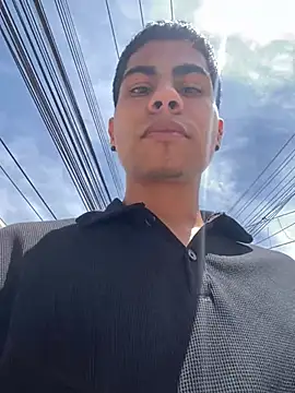 Dannytwinksxxx online show from 4, 2, 2026