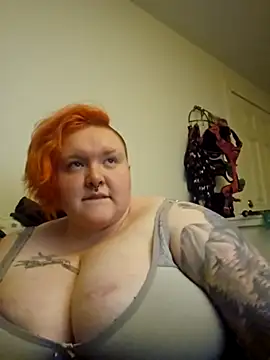 Snapshot of CorgiGodez98 chatting on 14, 11, 2025 CorgiGodez98 online show from 14, 11, 2025