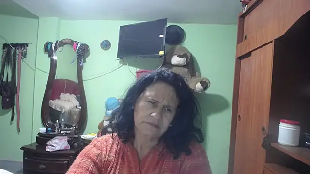 jazmin mature  online show from 4, 3, 2025