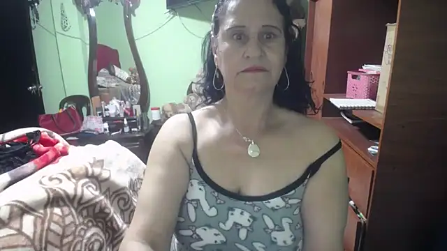 jazmin mature  online show from 8, 10, 2025