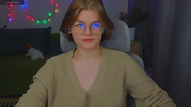 Snapshot of _JessieVibes chatting on 15, 11, 2025 JessieVibes online show from 15, 11, 2025