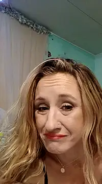 hunybunz69 online show from 27, 1, 2025