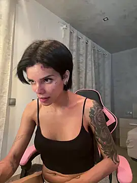 Snapshot of Rosariolovex chatting on 1, 2, 2025 Rosariolovex online show from 1, 2, 2025