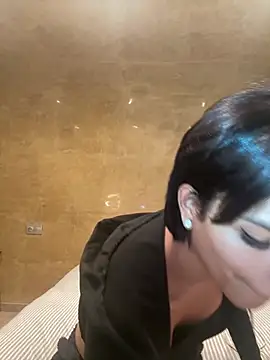 Snapshot of Rosariolovex chatting on 5, 2, 2025 Rosariolovex online show from 5, 2, 2025