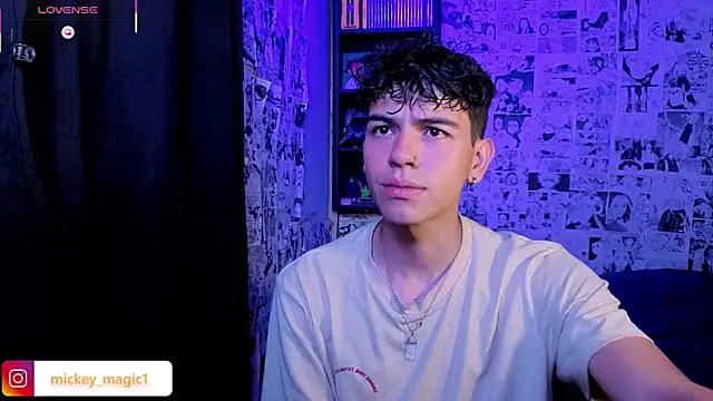 Snapshot of Mickey_Magic chatting on 18, 1, 2026 Mickey Magic online show from 18, 1, 2026