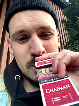 Snapshot of AssHunter4k chatting on 23, 12, 2025 AssHunter4k online show from 23, 12, 2025