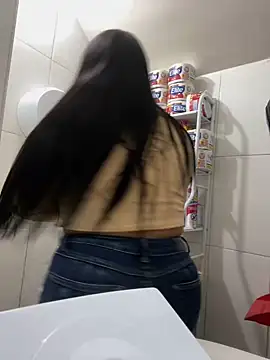 Miia Jazmin online show from 21, 2, 2025