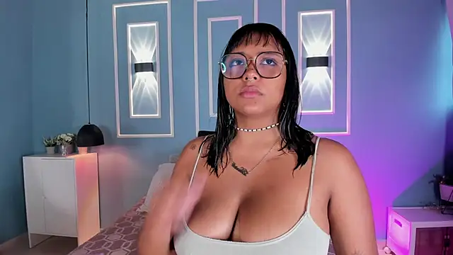 Snapshot of isabella_zc chatting on 15, 7, 2026 isabella zc online show from 15, 7, 2026