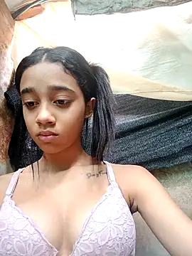 Zoe Sweett18 online show from 3, 2, 2025