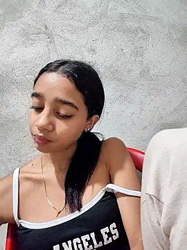 Zoe Sweett18 online show from 7, 2, 2026