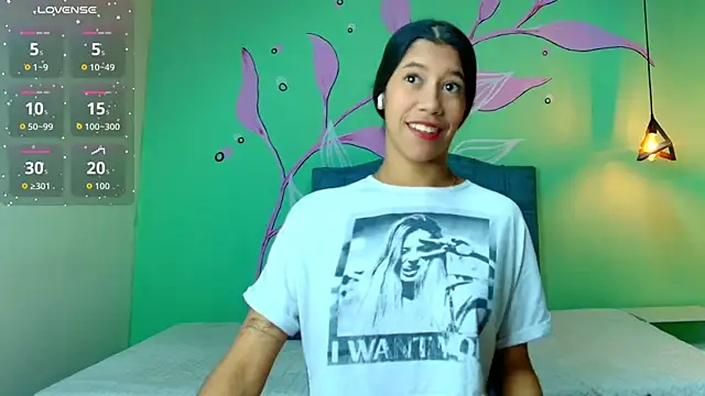 Connie Bell online show from 21, 10, 2025