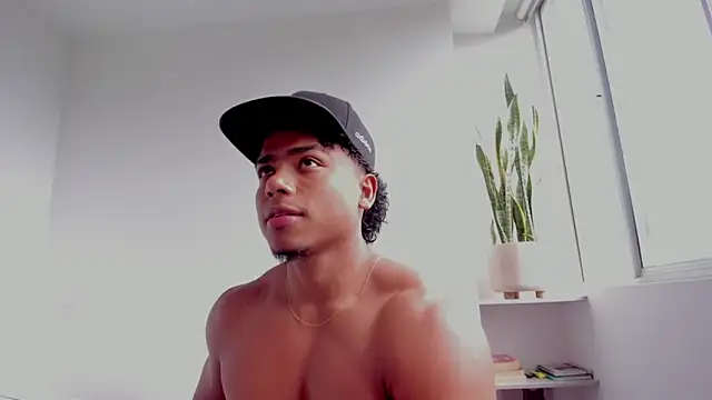 Snapshot of XavierColeman chatting on 8, 9, 2025 XavierColeman online show from 8, 9, 2025