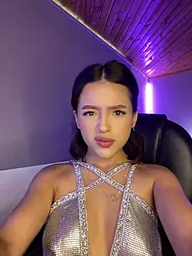 Snapshot of Sofia18_pinkk chatting on 9, 3, 2026 Sofia18 pinkk online show from 9, 3, 2026