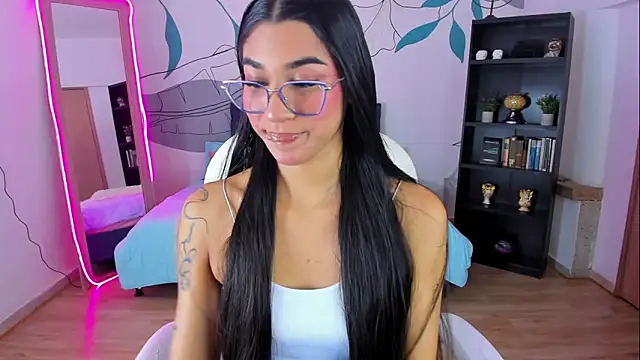 Snapshot of Dana_Paula chatting on 20, 12, 2025 Dana Paula online show from 20, 12, 2025