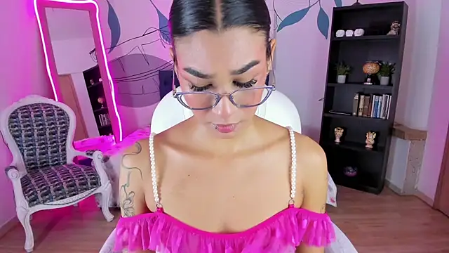 Snapshot of Dana_Paula chatting on 18, 2, 2026 Dana Paula online show from 18, 2, 2026