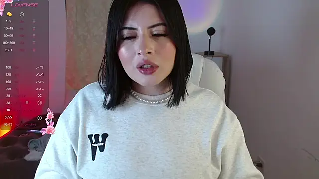 Snapshot of isabella1616 chatting on 8, 2, 2025 isabella1616 online show from 8, 2, 2025