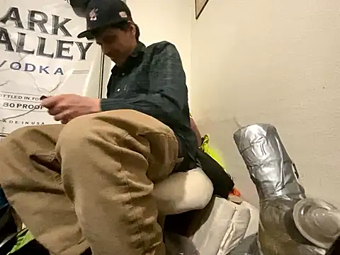 Snapshot of almighty_d chatting on 6, 1, 2026 almighty d online show from 6, 1, 2026