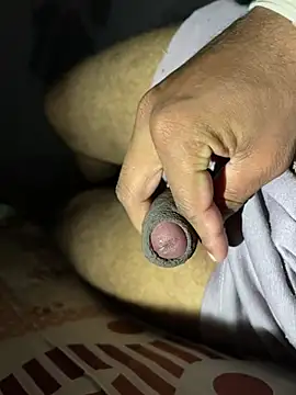 Snapshot of shehannilu chatting on 2, 3, 2025 shehannilu online show from 2, 3, 2025