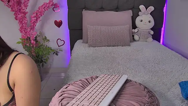 AmandaBrooks 18 online show from 2, 3, 2026