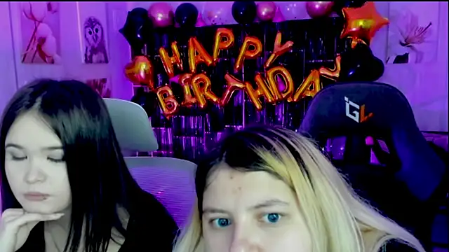 Snapshot of DiaAngell chatting on 19, 10, 2025 DiaAngell online show from 19, 10, 2025