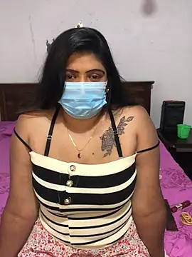 Snapshot of Lovely_WINDI chatting on 6, 4, 2026 Lovely WINDI online show from 6, 4, 2026