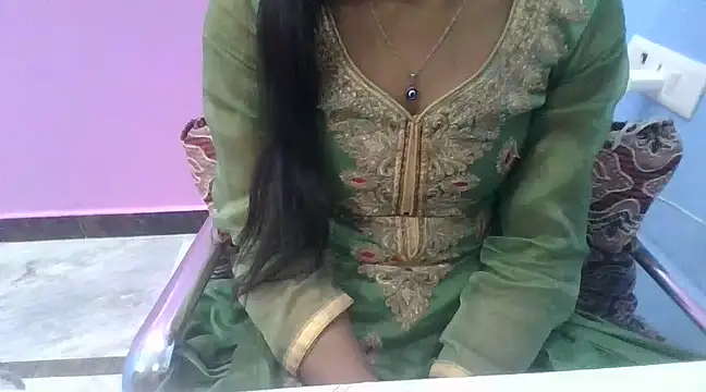 Leoni G online show from 7, 3, 2025