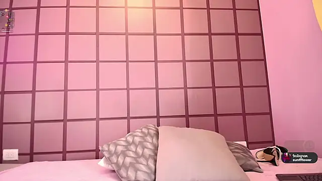 LissMonroe online show from 15, 12, 2025