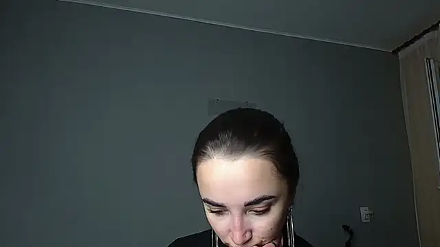 Eva Gloryy online show from 31, 5, 2026