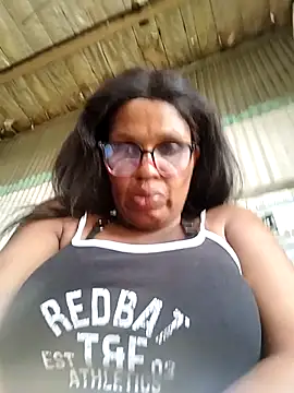 Snapshot of bubblendz1988 chatting on 20, 4, 2026 bubblendz1988 online show from 20, 4, 2026