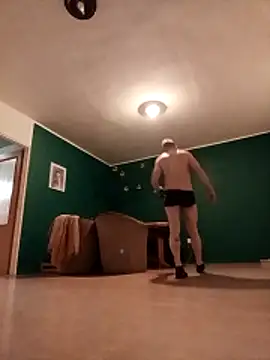 Snapshot of bobbuilder77pl chatting on 21, 4, 2026 bobbuilder77pl online show from 21, 4, 2026