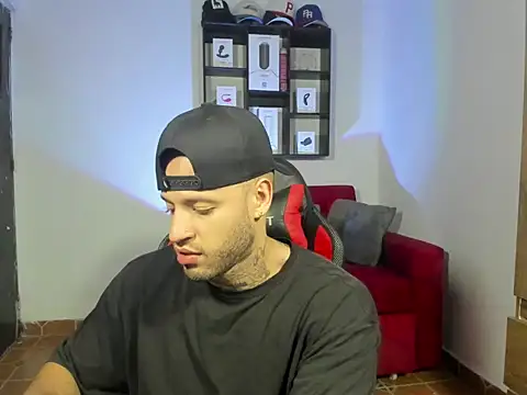 dereckgreen online show from 13, 3, 2025