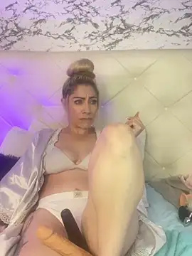 viktoria davis  online show from 19, 2, 2025