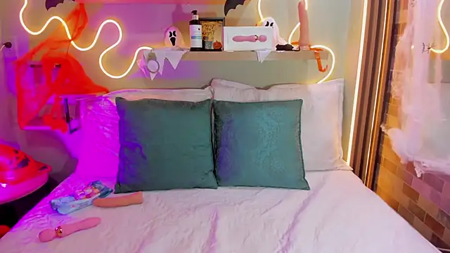 Snapshot of Palmer_Evans chatting on 29, 10, 2025 Palmer Evans online show from 29, 10, 2025