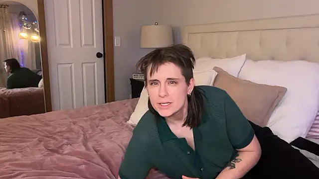 Officiallyonlytams online show from 10, 1, 2026