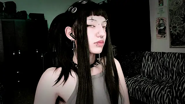 Snapshot of roxy_toxic chatting on 24, 3, 2026 roxy toxic online show from 24, 3, 2026