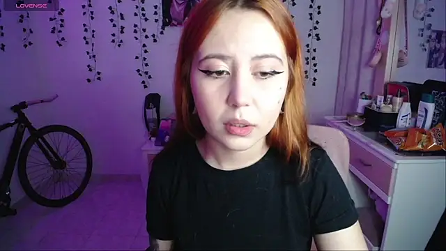 Snapshot of _codeline chatting on 16, 9, 2025 codeline online show from 16, 9, 2025