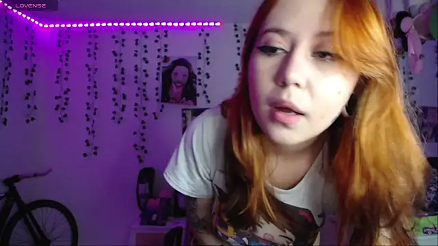 Snapshot of _codeline chatting on 12, 10, 2025 codeline online show from 12, 10, 2025