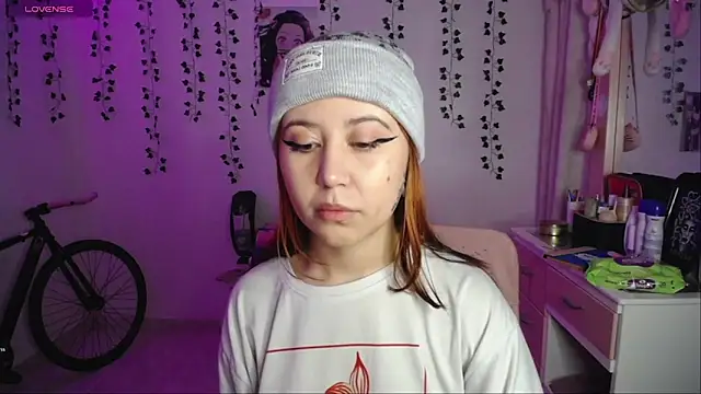 Snapshot of _codeline chatting on 22, 10, 2025 codeline online show from 22, 10, 2025