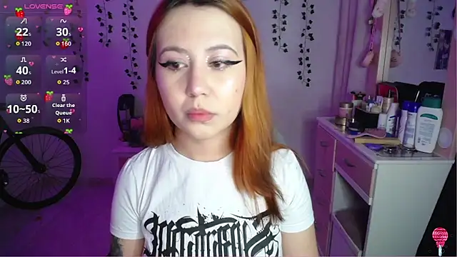 Snapshot of _codeline chatting on 9, 11, 2025 codeline online show from 9, 11, 2025