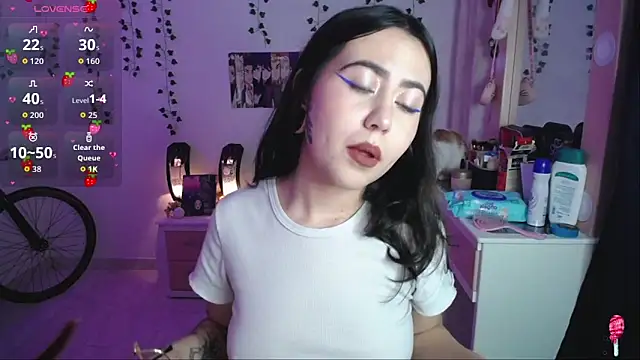 Snapshot of _codeline chatting on 25, 11, 2025 codeline online show from 25, 11, 2025