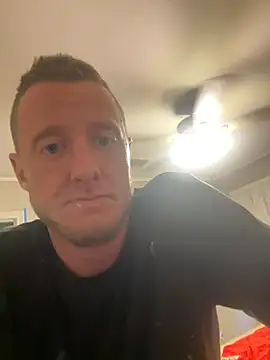 biggzee6 online show from 30, 3, 2026